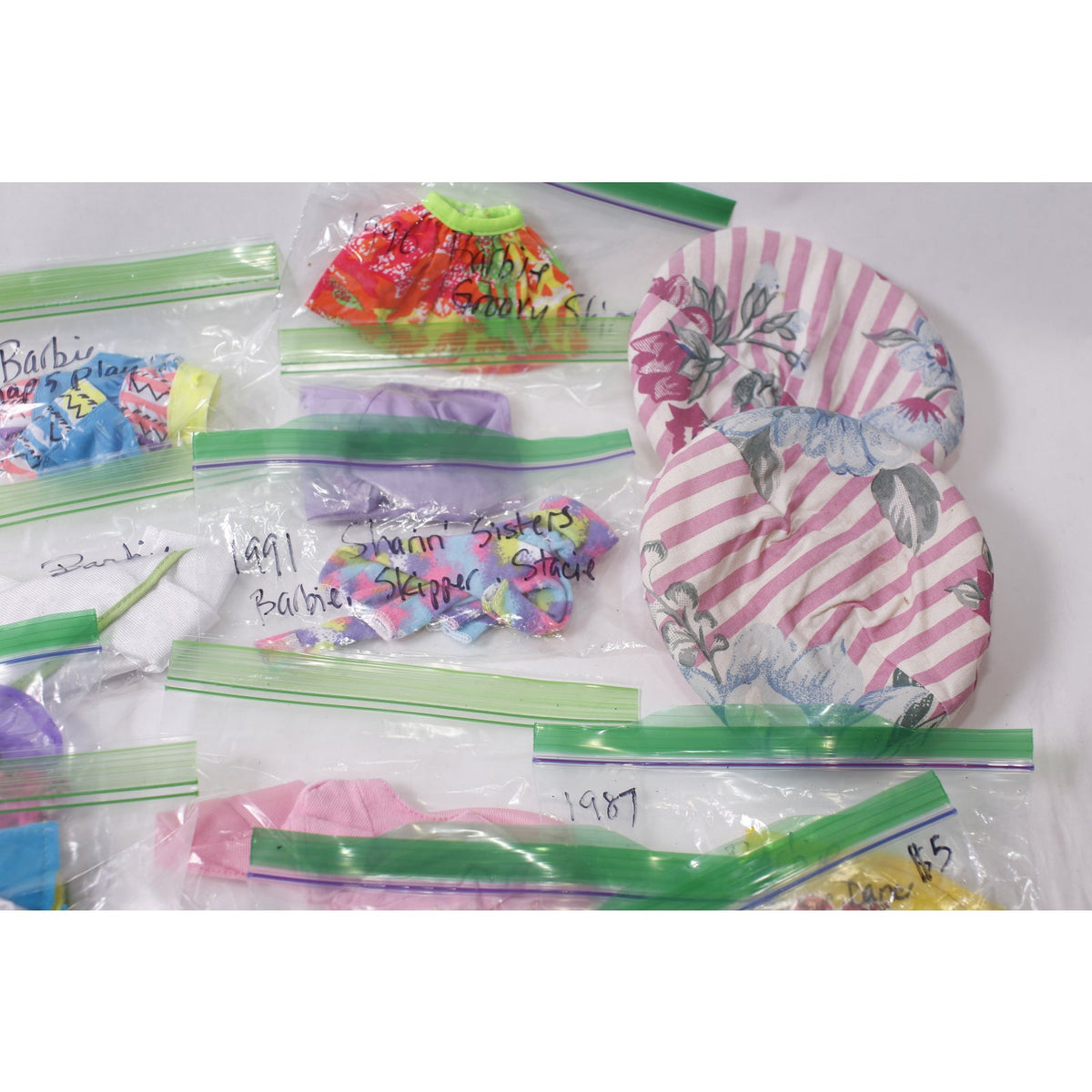 Large Lot 1980s 1990s Barbie Outfit Big Lot Mattel Vintage Doll Clothes ~ 260806-WH 485