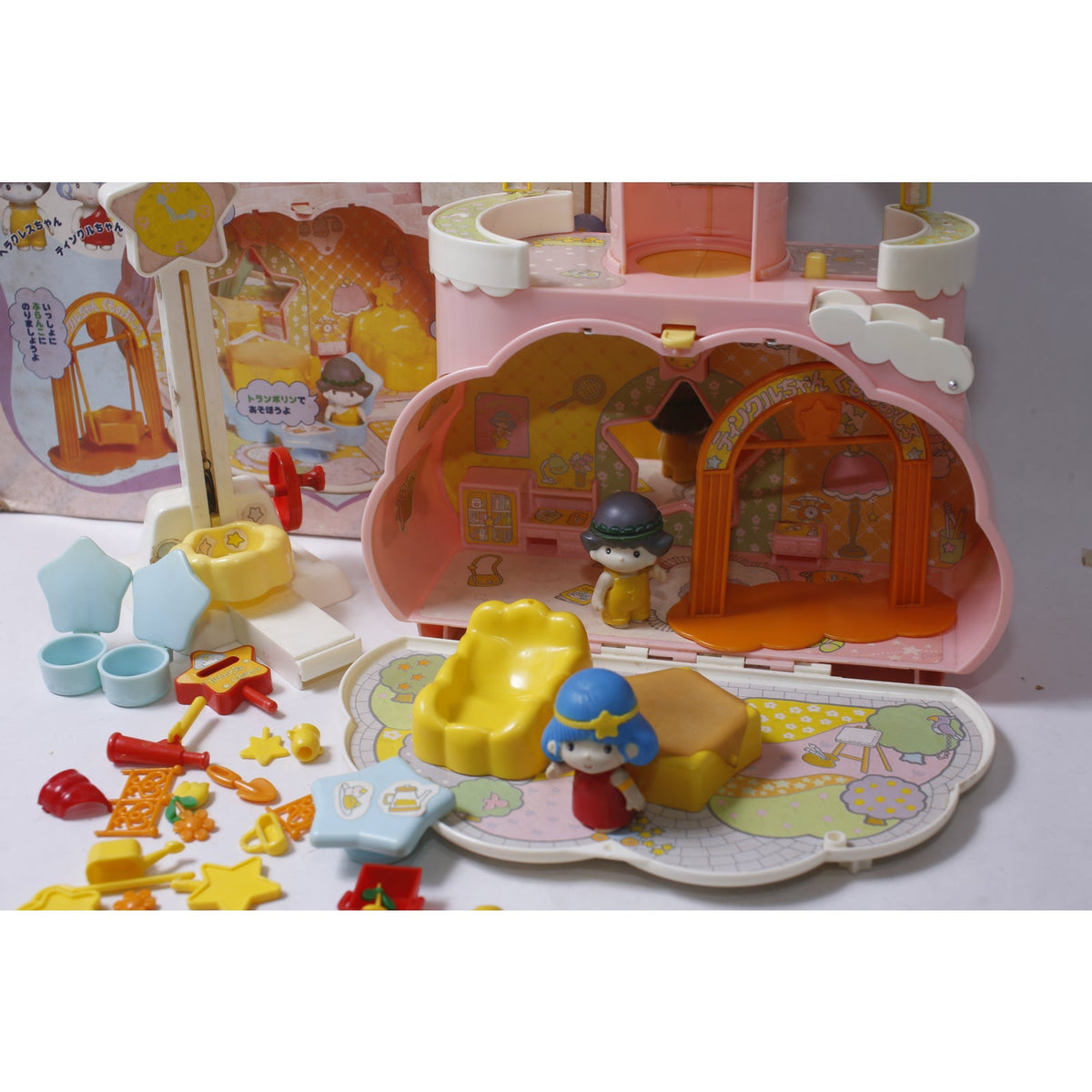 Japan Nomura Twinkle-chan's Cloud Castle Showa-era Toy Playset ~ 260930-WH 771
