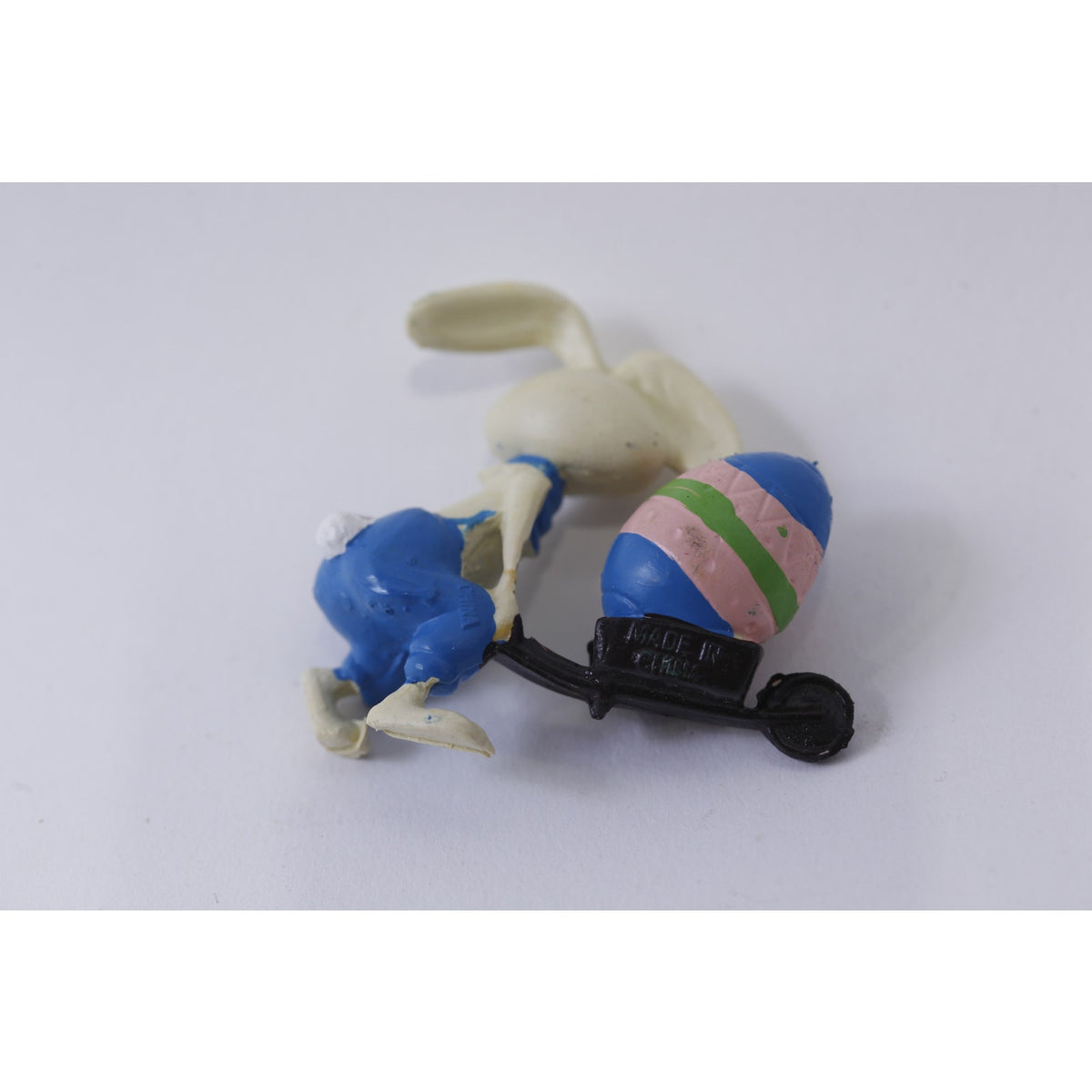 Easter, Unmarked, Rabbit With Wheelbarrow, PVC Figure, Vintage, Toy, Collectible, , 250125-WH 95