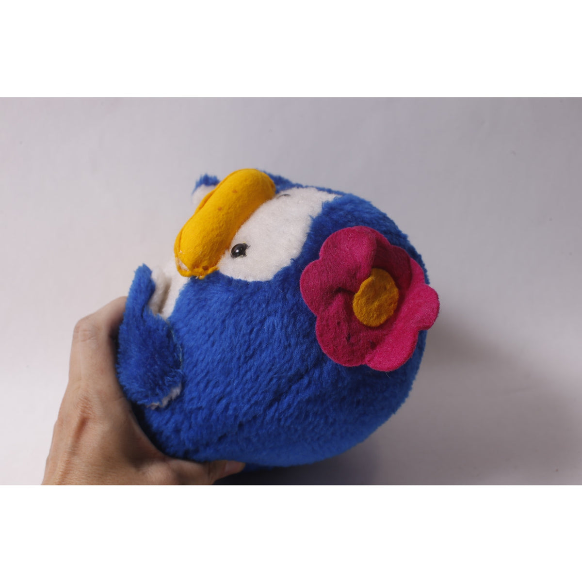 Vintage Japanese Papipu Penguin Plush Mascot Stuffed Animal ~ 260812-WH 1244