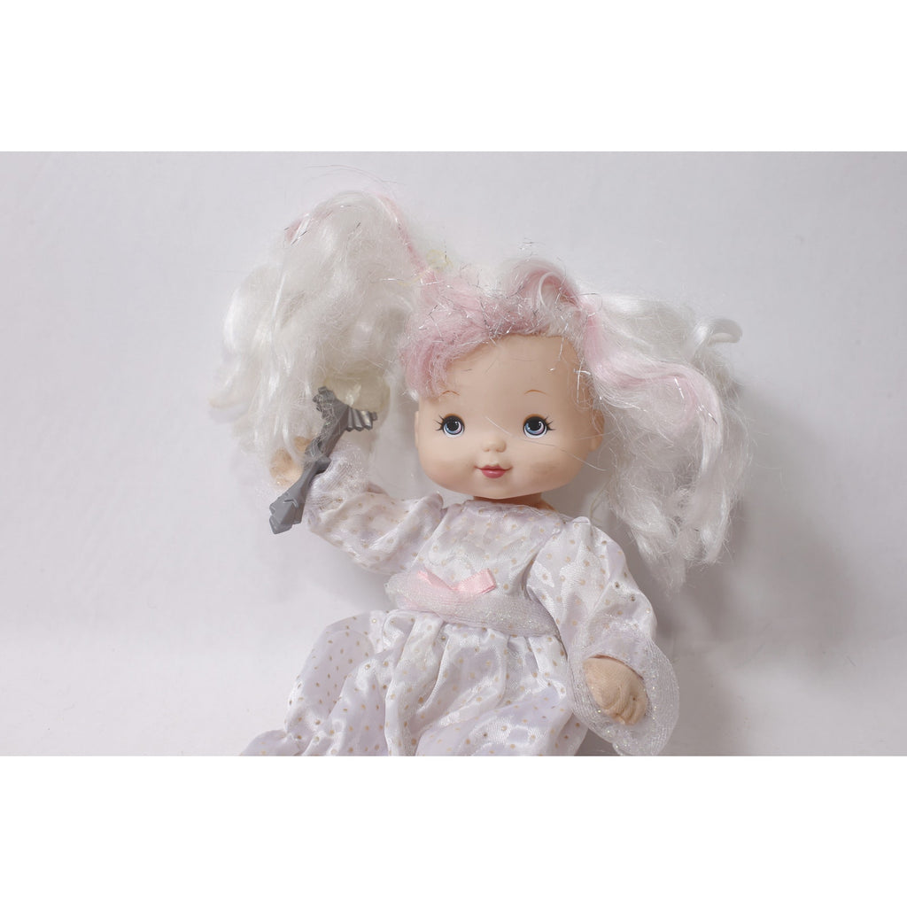 1997 DSI Toys Dreamie Sweets Shiney Dreams Doll in White Dress FLAW Non working ~ 260902-WH 1134