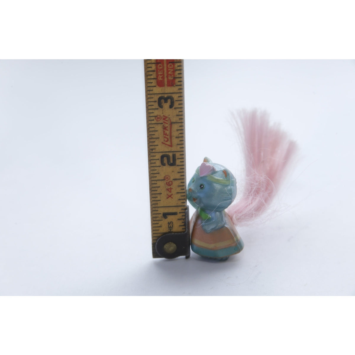 Tara Toys Kute Kitties, PVC Figure, 2", Heart on Head, Painted, Miniature, Vintage, Collectible, ~ 230204-AHL 1172