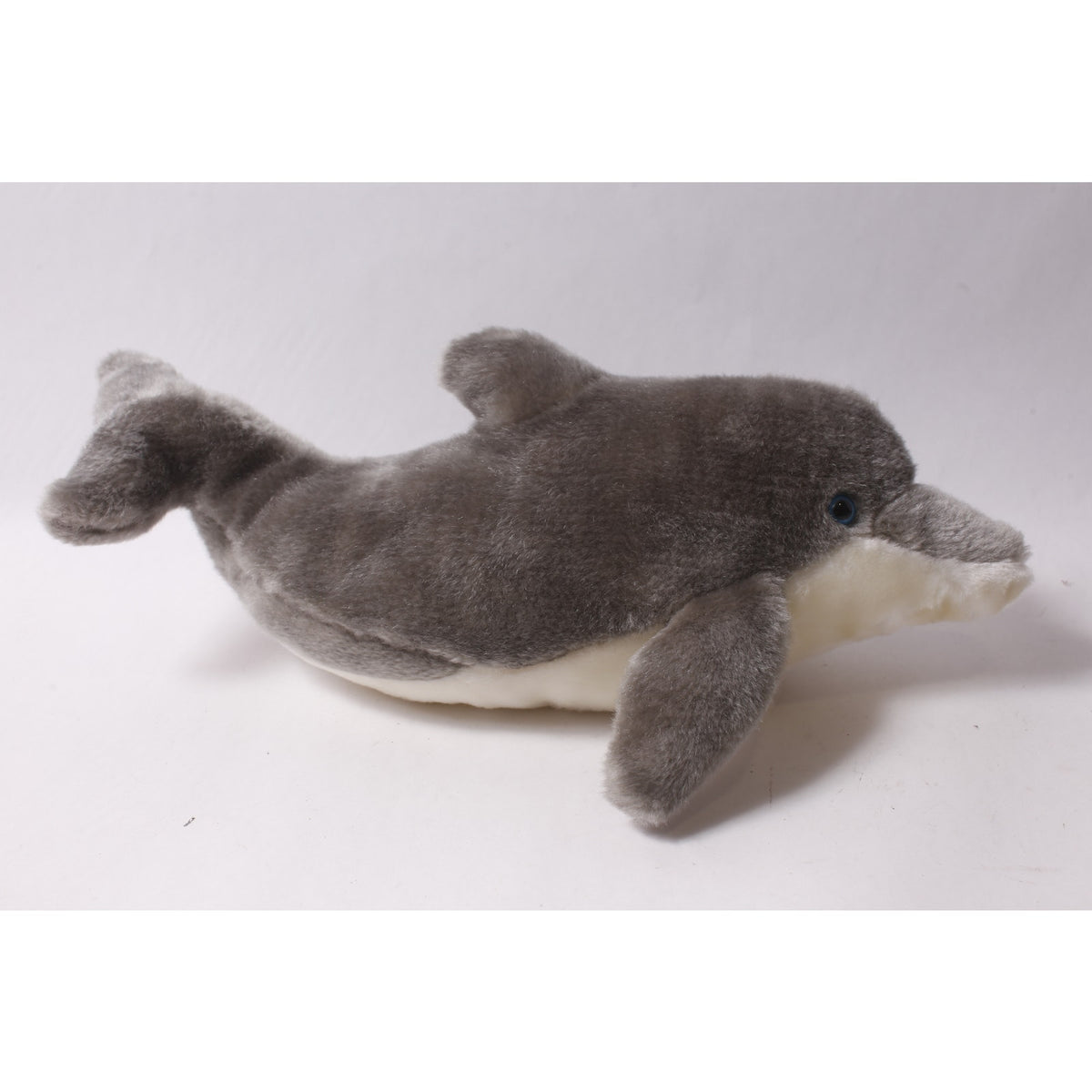 SeaWorld Dolphin Medium Plush Gray and White Souvenir Toy ~ 260812-WH 589