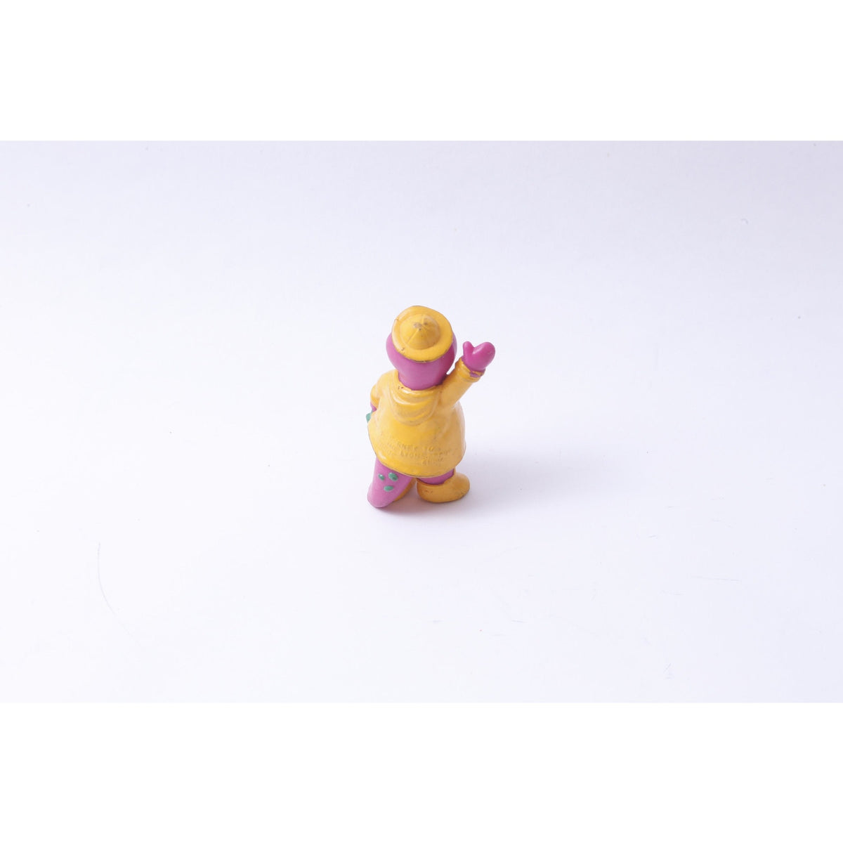 Barney, Purple Dinosaur, Yellow Rain Coat, PVC Figure, Lyons, Vintage, Collectible, ~ 20-01-621 20-01-467