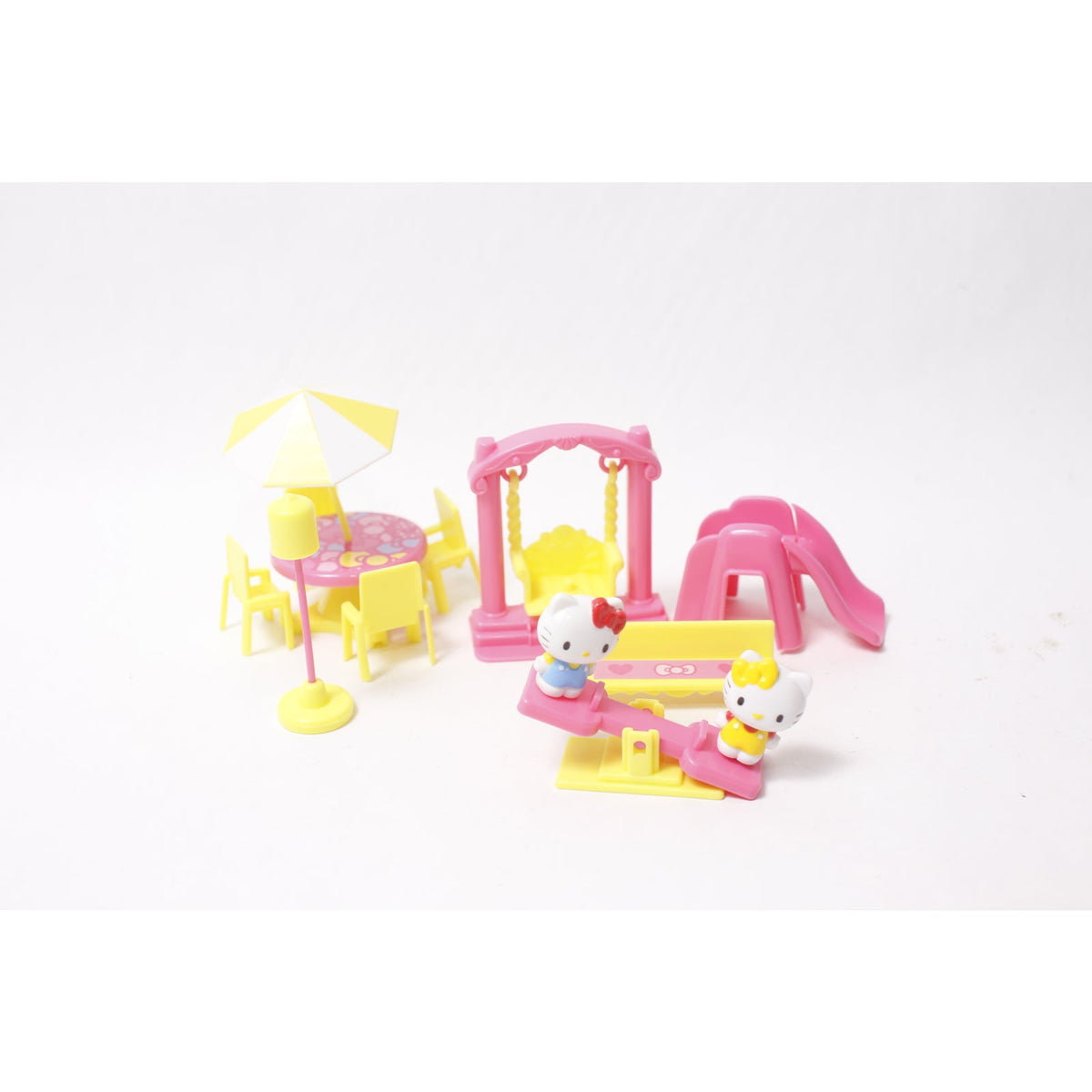 80s Sanrio Kitty and Mimmy's Fun House Vintage Small Playset ~ 260930-WH 1082