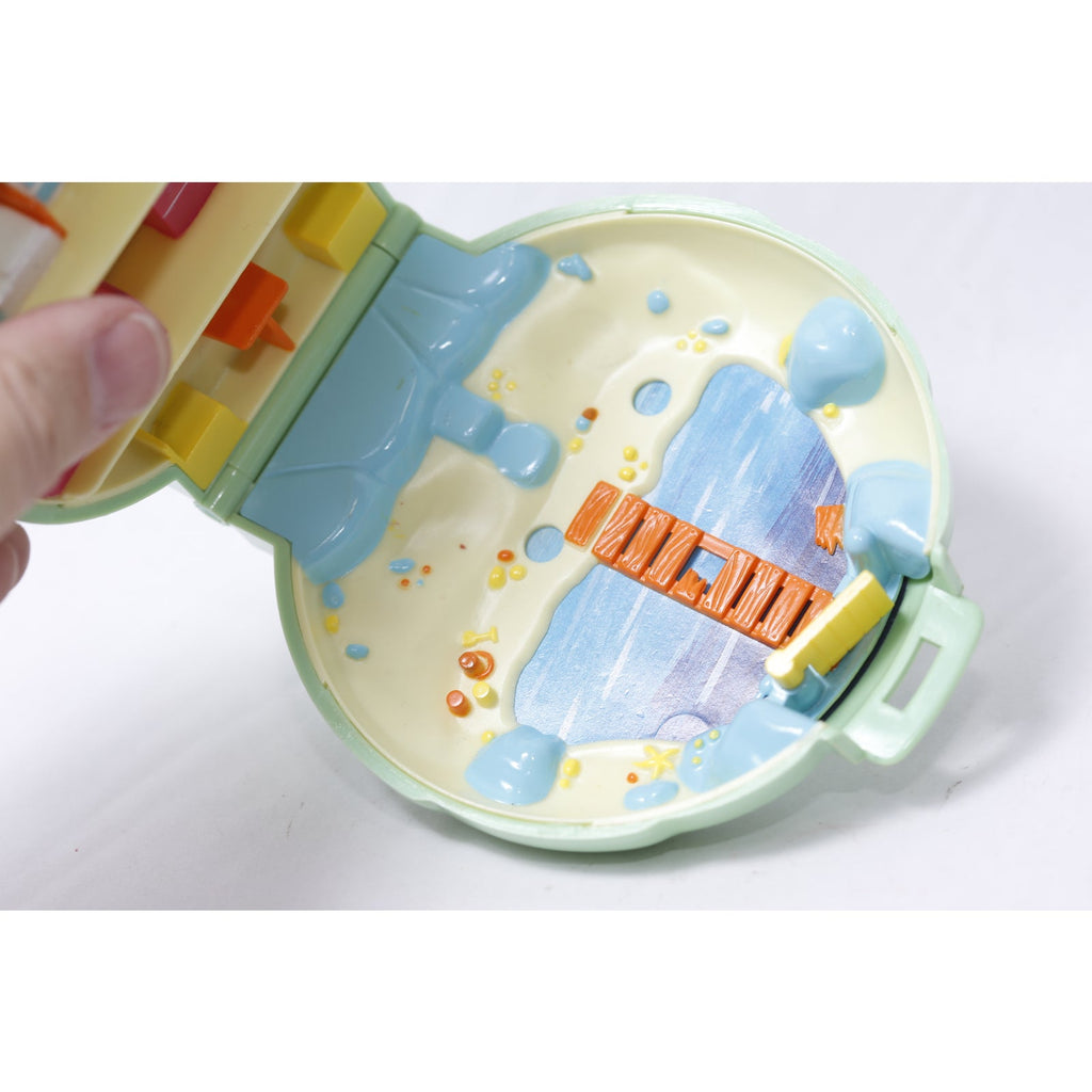 Japan Bandai Angel Pocket Polly's Beach House Compact Playset ~ 260921-WH 1180