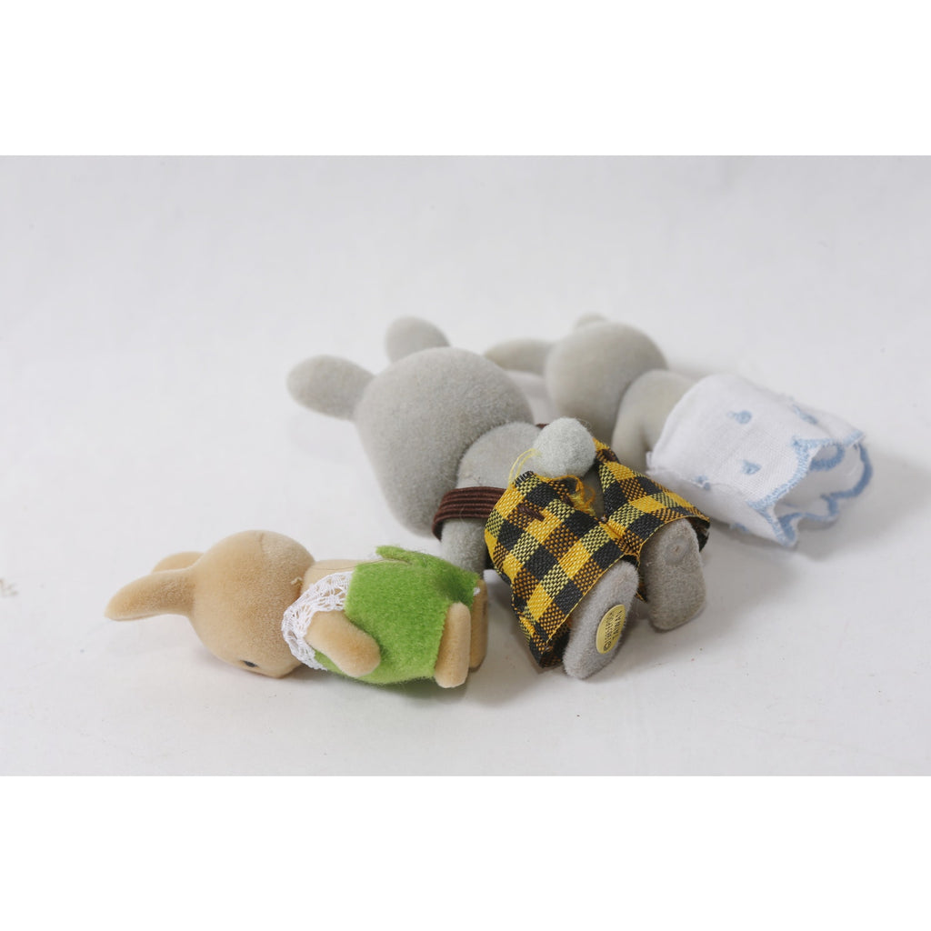 1980s Sylvanian Families Babblebrook Rabbit Flocked Doll Lot ~ 260914-WH 1358