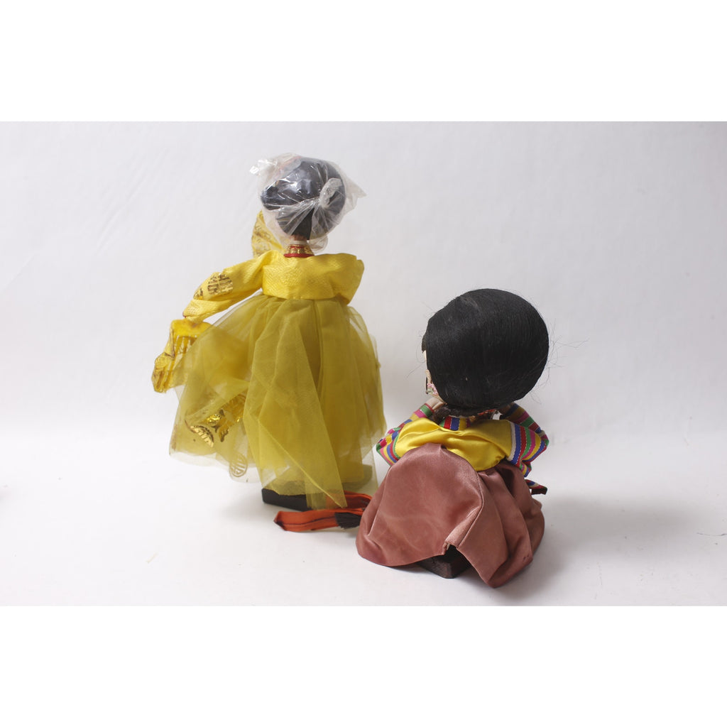 Bradley Style Vintage 1970s Korean Traditional Pose Doll Lot w Wooden Base ~ 260914-WH 1398