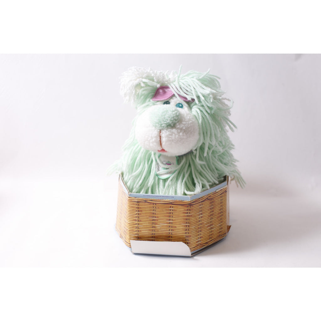 1986 Kenner Disney Fluppy Dogs Cool Flup Plush with Basket ~ 260710-WH 1395