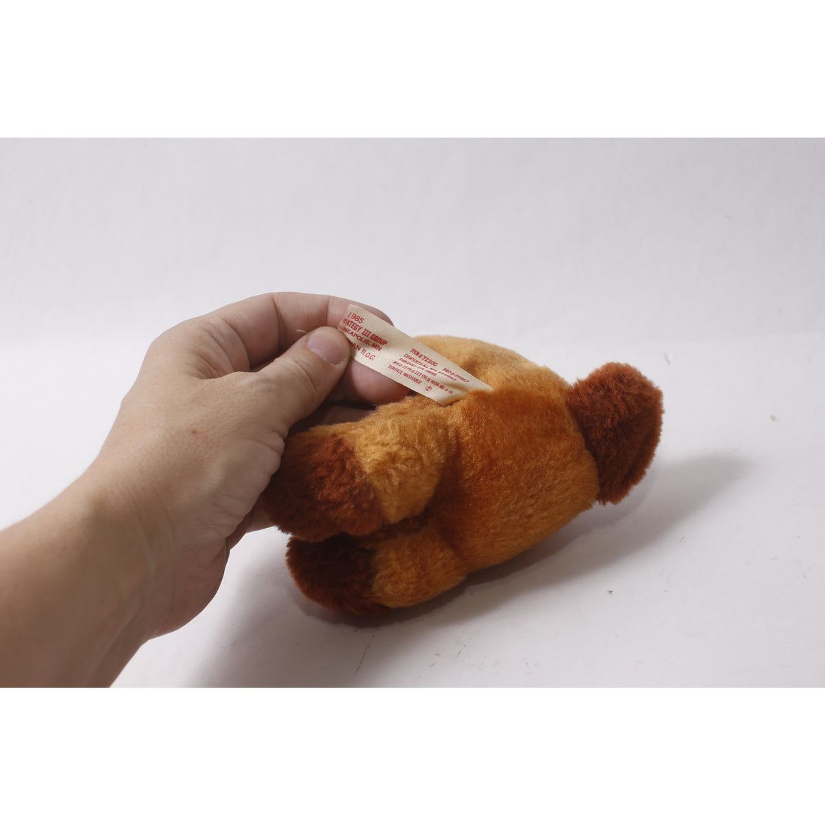 Butterscotch Beaver Stuffed Animal (1985) Small Plush, 260821-WH 1379