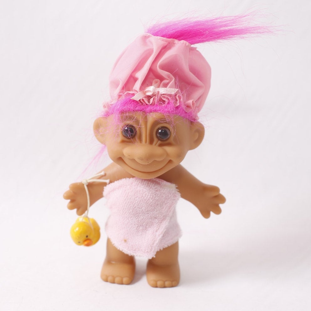 1990s Vintage Russ Bath Time Troll Doll with Towel Hat and Accessory ~ 260423-WH 1093