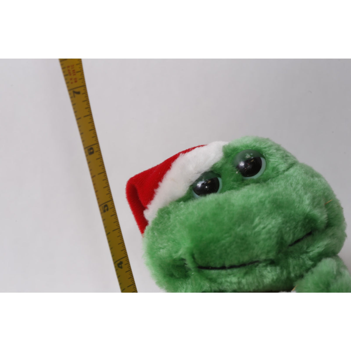 1980s Russ Berrie Christmas Frog Plush 5" Holiday Decor ~ 260718-DISH M-17-04