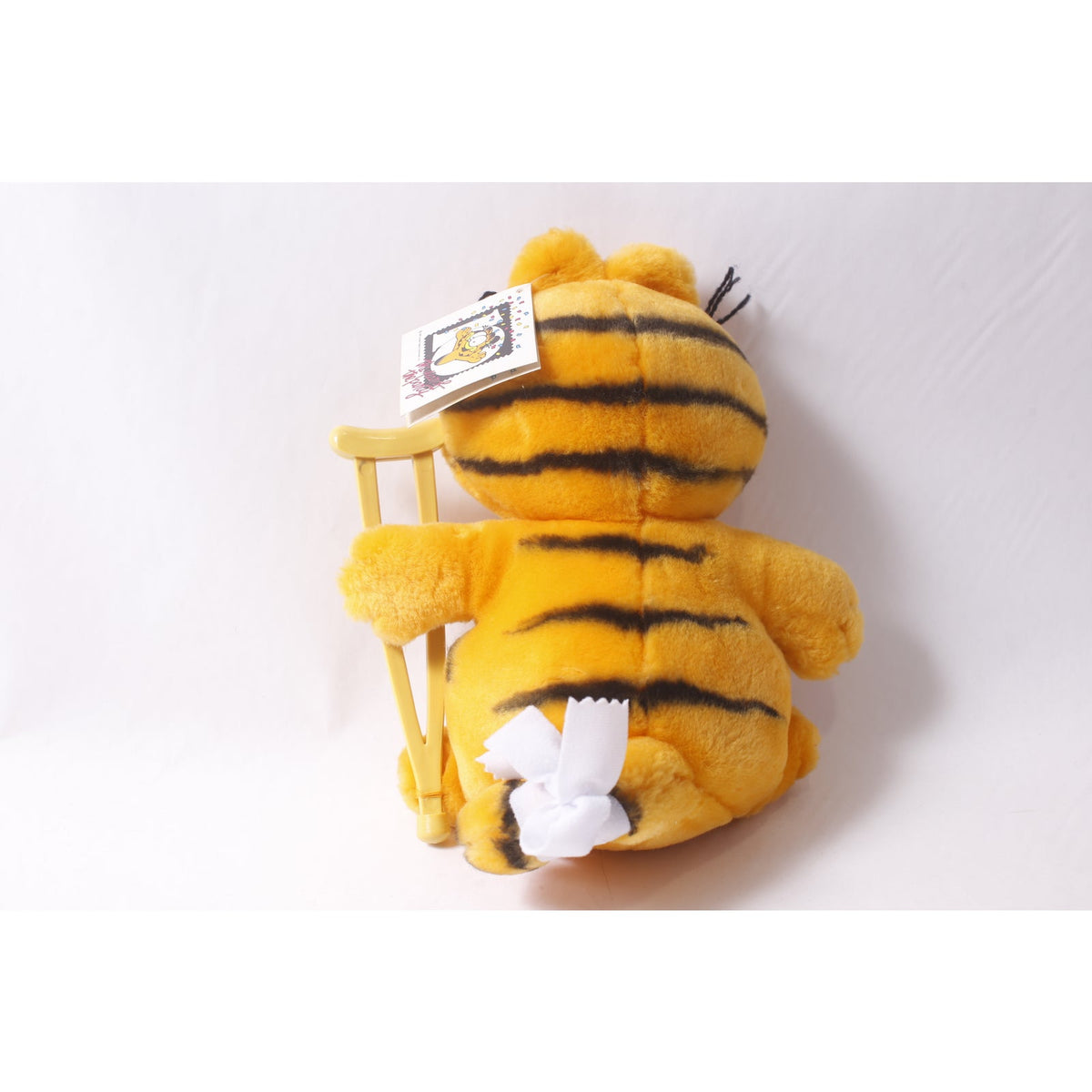 Injury Gift Get Well Dakin Garfield with Crutch Plush with the text I Don't Need This with Tag ~ 260317-WH 987
