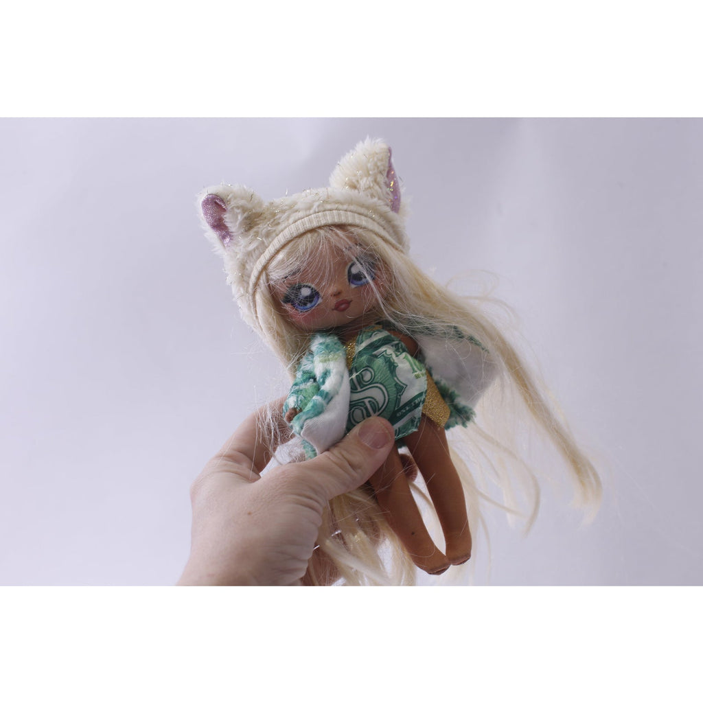 Na Na Na Surprise, Victoria Grand Doll, Glam Series, Green Dress, Hat with Dog Ears, ~ 240327-WH 885