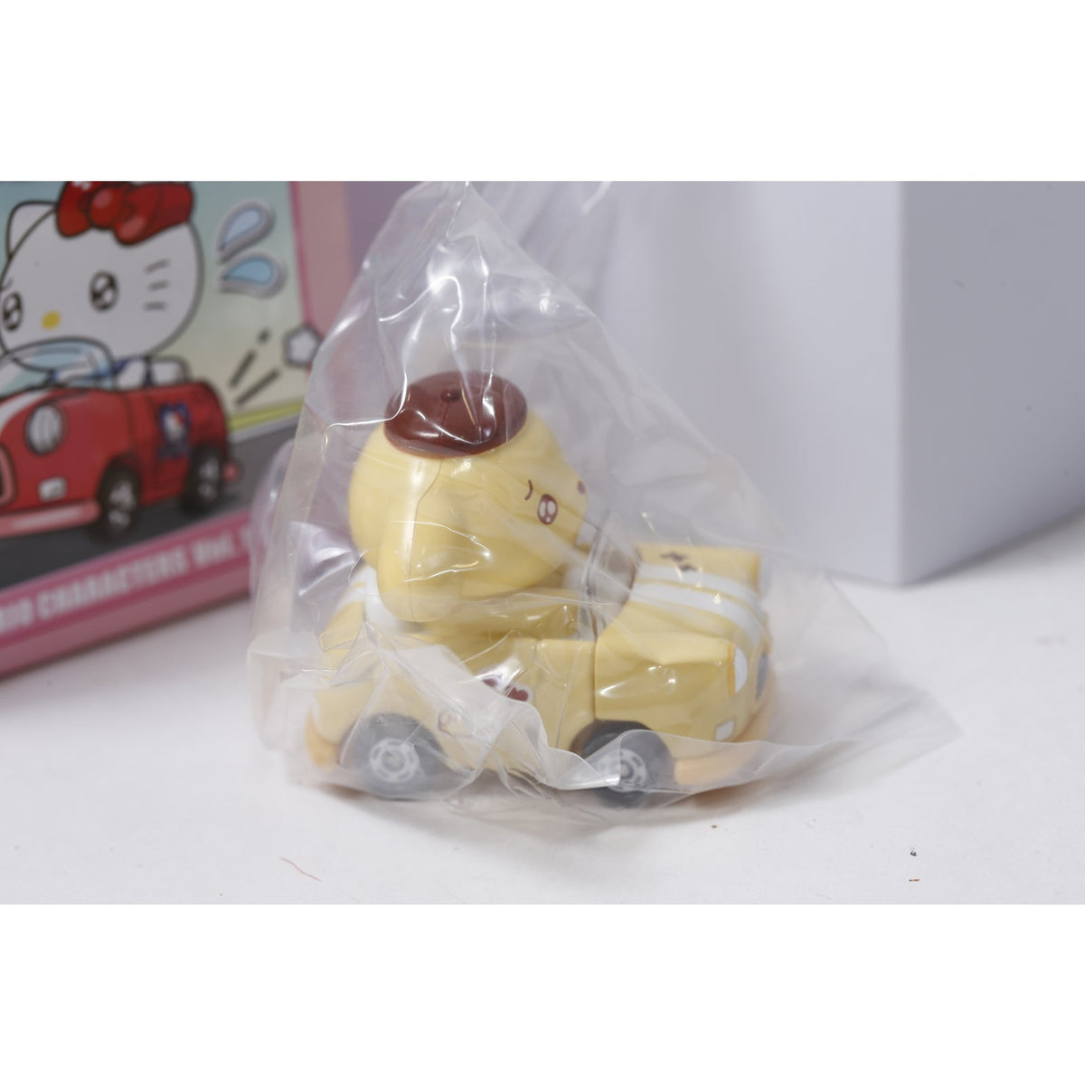 Takara Tomy Tomica Tunes Sanrio Characters Vol 1 Pompompurin Car ~ 260926-WH 119