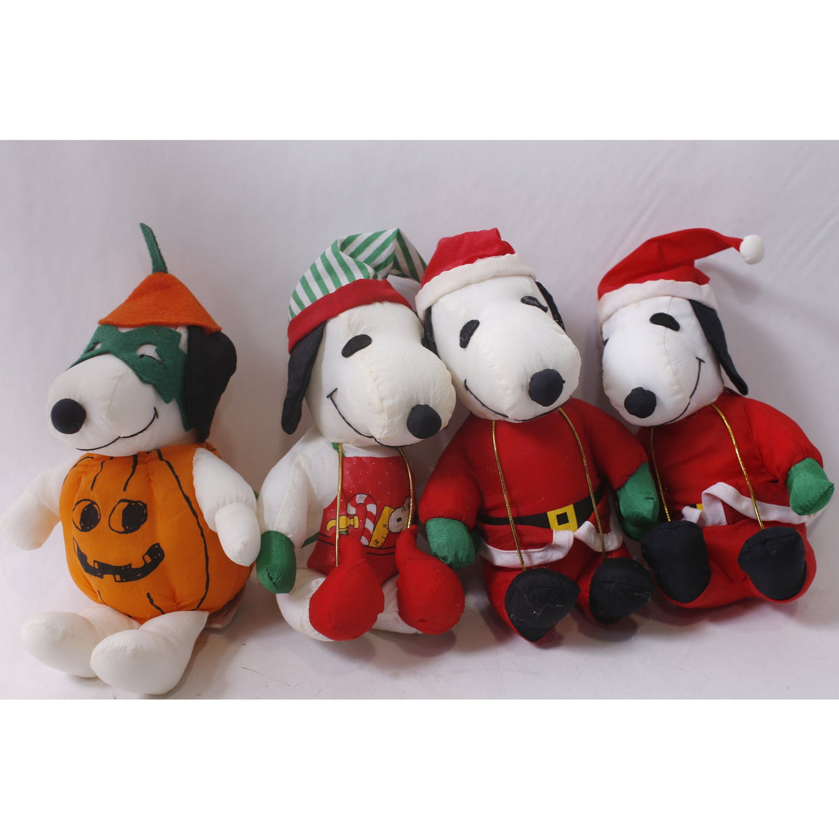 Whitman Peanuts Snoopy Christmas and Halloween Plush Lot Holiday Decor 90s ~ 260521-WH 701